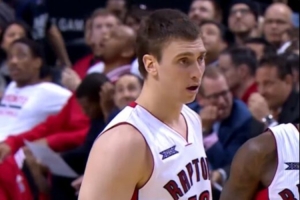 追梦：汉斯布鲁没大放异彩 除非你是詹库否则必须扮演某种角色