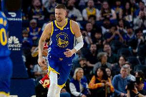 名记：波津续约年薪预计在1800万至2400万 合同为1+1包含球员选项