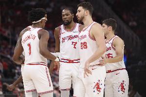 今年不一样了！火箭常规赛对勇士2胜1负 近6年首次胜负关系占优