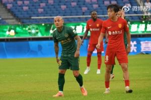 媒体人：李镇全被罚后，三件事会变得非常敏感：尺度、标准、证据