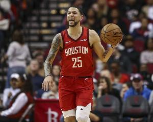 老里：无论我何时让儿子上场队友都不满意 他们都觉得自己更该上