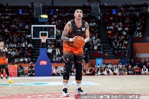 陶汉林：19年有球队开合同远超山东的待遇 但我不想去豪门蹭冠军