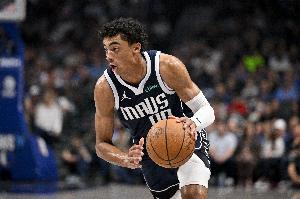 遍地开花!独行侠半场10人出场均有得分进账&4人上双 轰下80分