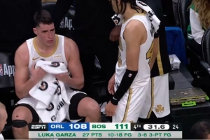 真正的卢卡!加尔扎转身就投高难度三分命中 27分创生涯新高