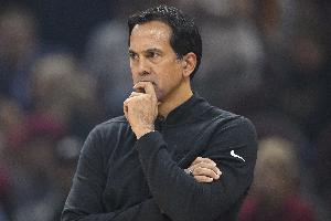 三球绝杀!斯波:这显然不是我们平时的防守方式 但我接受这结果