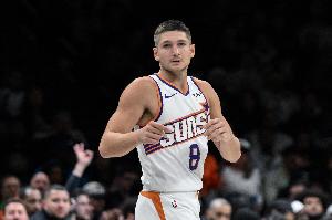 场均16.5分3板3.8助!太阳官方:格雷森·阿伦赛前决定是否出战