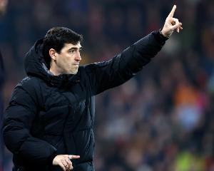 太阳报:曼联可能会向伊劳拉发出报价,水晶宫加入争夺