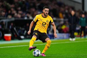 图片报：多特希望清洗扬·库托、杜兰维尔和坎贝尔 预计很难回本