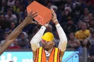 Skip：我管威少叫威铁很合理 詹姆斯当年想方设法把他弄出湖人