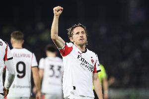 迪马：40岁莫德里奇愿续约，但要求AC米兰获得欧冠资格+留住囧叔