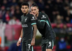 鲁尼：利物浦不该卖迪亚斯和努涅斯，他们的拼抢很像杰拉德库伊特