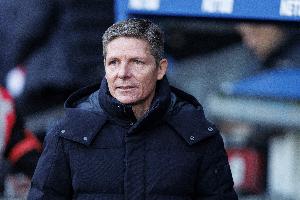 格拉斯纳：我们给了对手太多定位球机会，球员的投入程度很不错