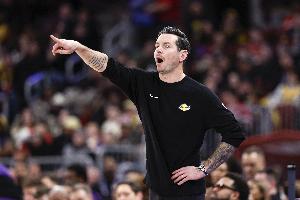 雷迪克：防篮板最怕低位漏人 让对手补篮或造规比长篮板更致命