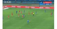 申花本场第1脚射门！特谢拉禁区外不停球直接远射，被王国明扑出