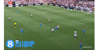 马竞客场1-0领先瓦伦西亚！05年小将伊克尔·卢克劲射得手